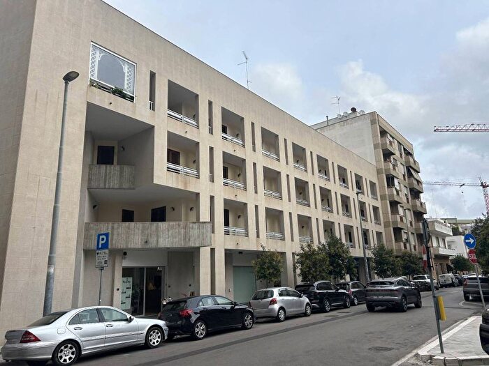 Appartamento quadrilocale in affitto in Via Niccolò Foscarini, San Lazzaro, Lecce