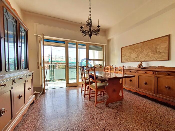 Appartamento trilocale in vendita in Via Gianvincenzo Gravina, Catanzaro