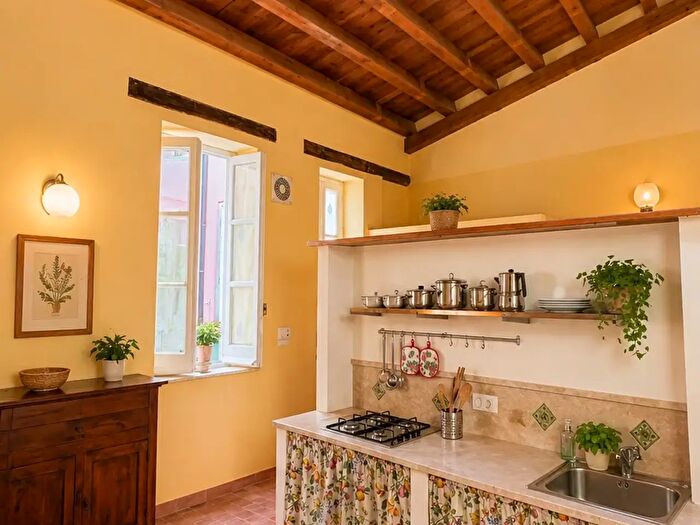 Appartamento monolocale in affitto in Via Larga, Siracusa