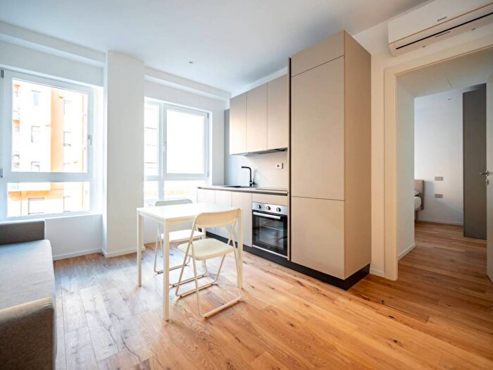 Appartamento bilocale in affitto in Via Valbrona, Greco Segnano, Milano