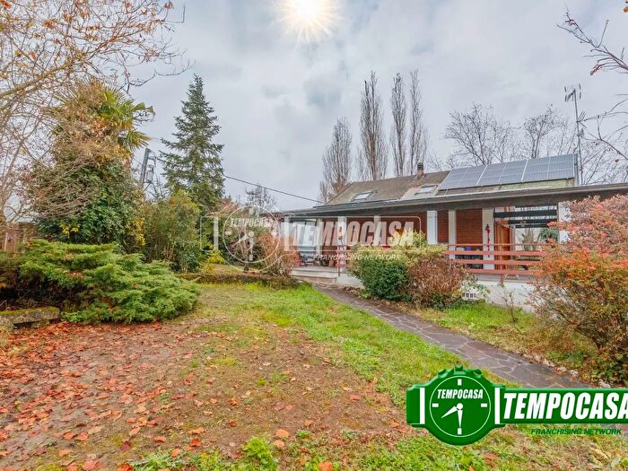 Appartamento con 5 locali in vendita in Località La Ca, Rivergaro