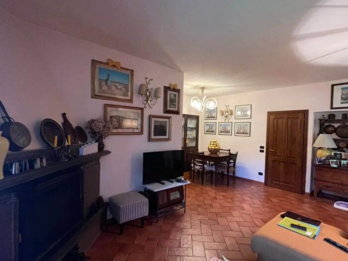 Casa quadrilocale in vendita in Castiglione Della Pescaia