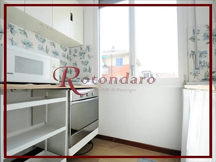 Appartamento bilocale in affitto in Via dei Fiordalisi, Milano