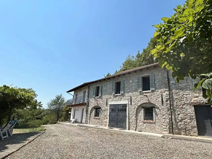 Casa quadrilocale in vendita in Spigno Monferrato