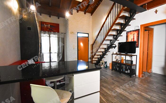 Casa quadrilocale in vendita in Via Giacomo Leopardi, Cerea