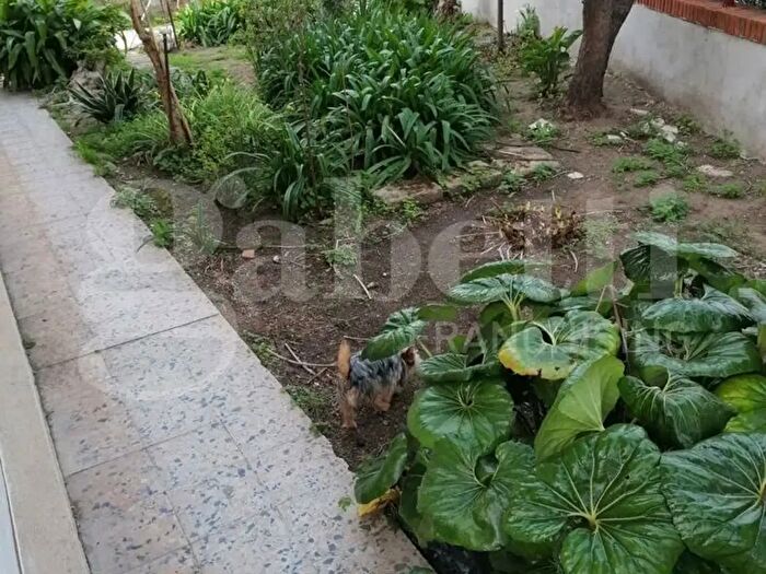 Casa con 6 locali in vendita in Via Litarru, Oristano