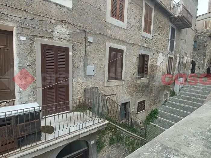 Appartamento trilocale in vendita in Vicolo del Cunicolo Snc, Anagni