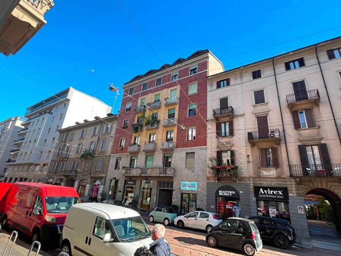 Appartamento bilocale in affitto in Corso Genova, Milano