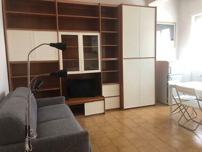 Appartamento monolocale in affitto in Corso Lodi, Lodi Brenta, Milano