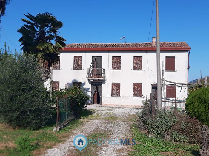 Casa con 5 locali in vendita in Via Pozzonovo, Monselice