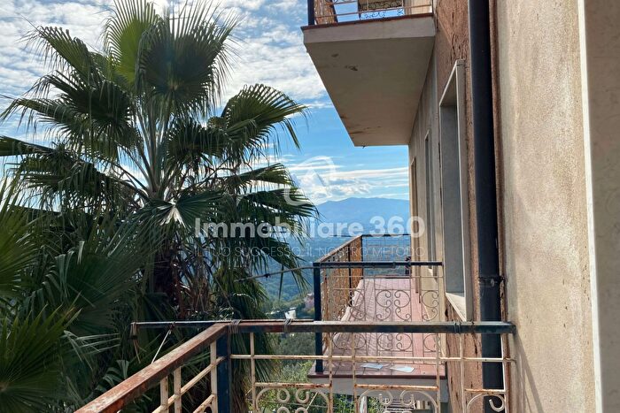 Appartamento con 5 locali in vendita in Via Pozzo, Rovito