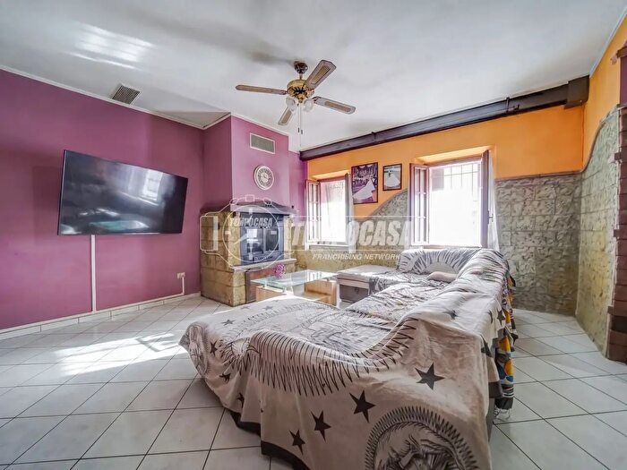 Casa quadrilocale in vendita in Vicolo Piazza, Marano Ticino