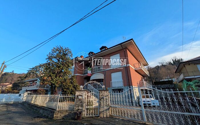 Appartamento trilocale in vendita in Strada del Casino, Castellamonte