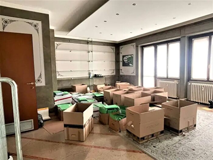 Appartamento quadrilocale in vendita in Via Solferino, Brescia