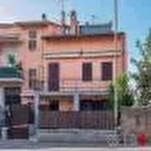 Casa in vendita in Viale Giuseppe Garibaldi Canino Vt Italia, Canino