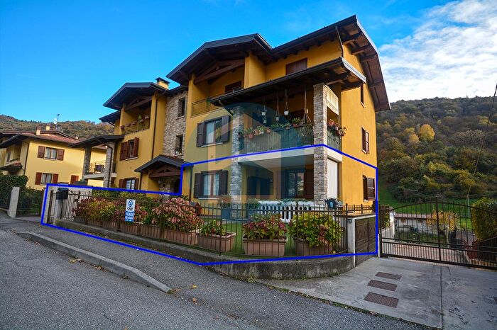 Appartamento quadrilocale in vendita in Via Gremone, Polaveno