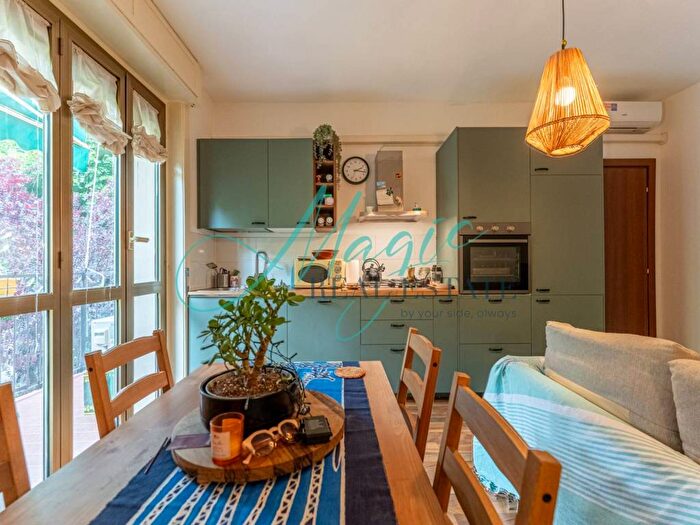 Appartamento bilocale in affitto in Via Taormina, Istria, Milano