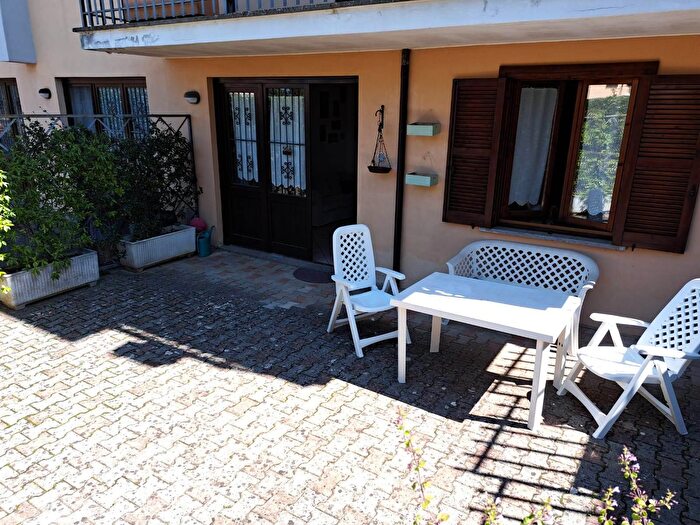 Appartamento con 6 locali in affitto in Viterbo