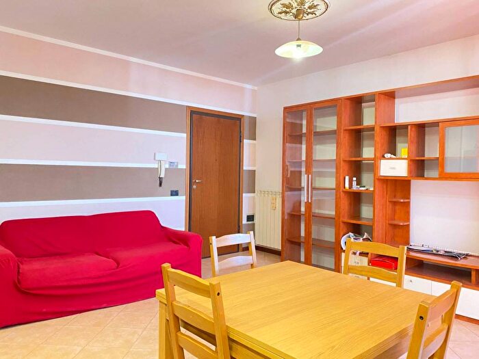 Appartamento trilocale in affitto in Via per Rastellino, Rastellino, Castelfranco Emilia