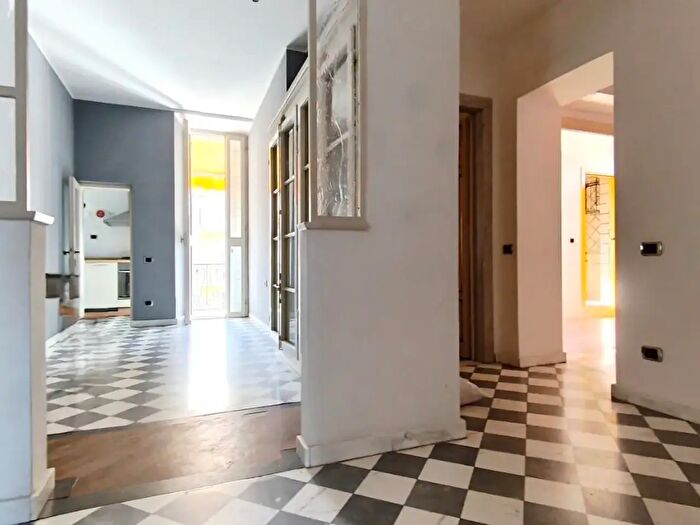 Appartamento con 5 locali in vendita in Carrara