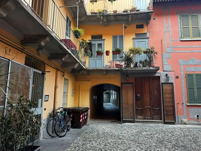 Case in Vendita e in Affitto - 2