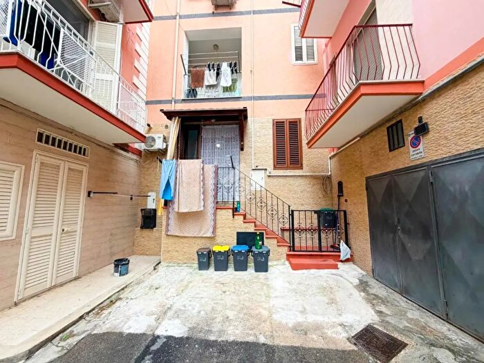 Appartamento trilocale in vendita in Cortile Tito Minniti, Manfredonia