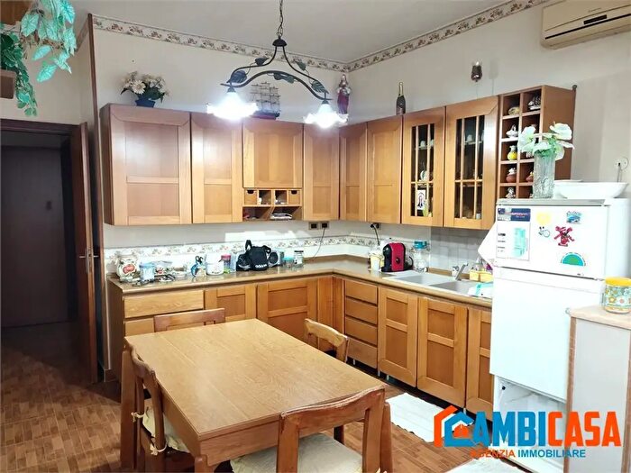 Appartamento trilocale in vendita in Palermo