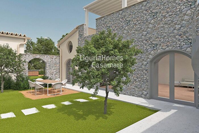 Case in Vendita e in Affitto - 3