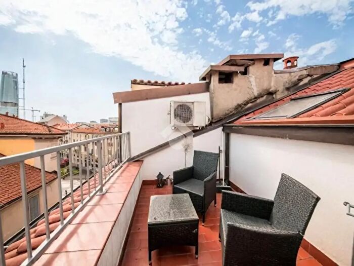 Appartamento trilocale in vendita in Via Giuseppe Ripamonti, Milano