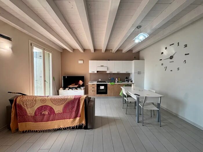 Appartamento trilocale in vendita in Via Matteotti, Noventa Vicentina