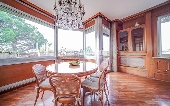 Appartamento quadrilocale in vendita in Via Piave, Fagnano Olona