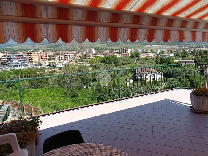 Appartamento quadrilocale in vendita in Via Rotondello, Castrovillari