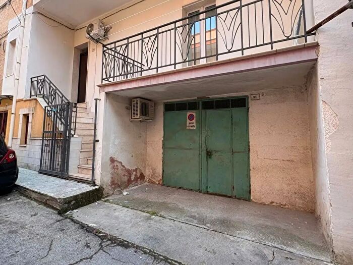 Appartamento trilocale in vendita in Via Zara, Massafra