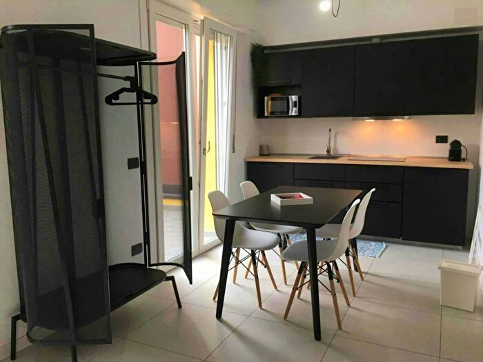 Appartamento in affitto in Via Luigi Mercantini, Bovisa, Milano