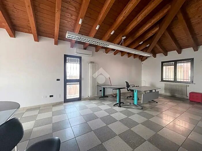 Appartamento monolocale in vendita in Via V Bachelet, San Giorgio Bigarello