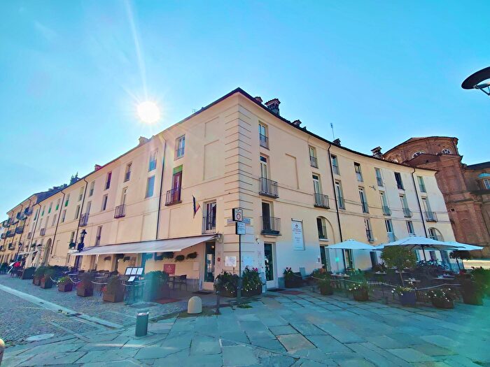 Appartamento bilocale in vendita in Via Andrea Mensa, Venaria Reale