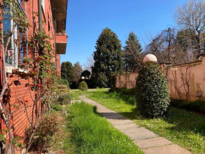 Appartamento bilocale in affitto in via Carlo Capelli, Parella, Torino