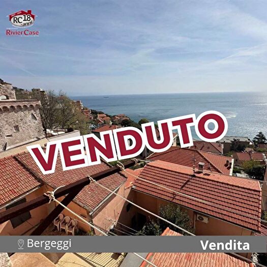 Appartamento con 15 locali in vendita in Bergeggi Savona Sv, Bergeggi