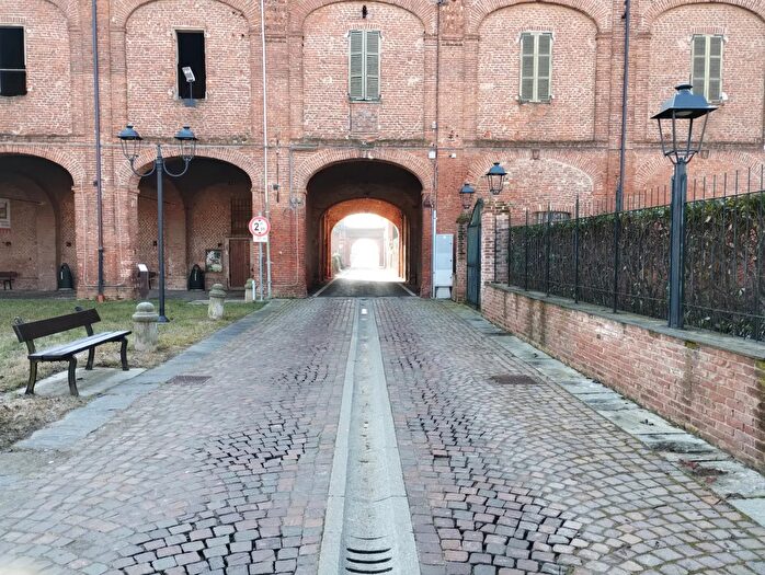 Casa in vendita in Via Cascina Cigliano, Mazze