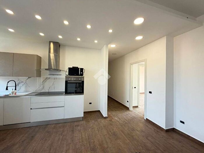 Appartamento trilocale in affitto in Via Don Longoni, Consonno Bivio, Seregno