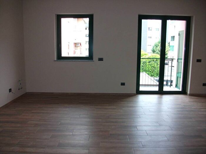 Appartamento trilocale in affitto in Corso Vercelli, San Paolo, Novara