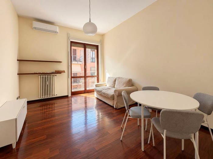 Appartamento bilocale in affitto in Via Amedei, Missori, Milano