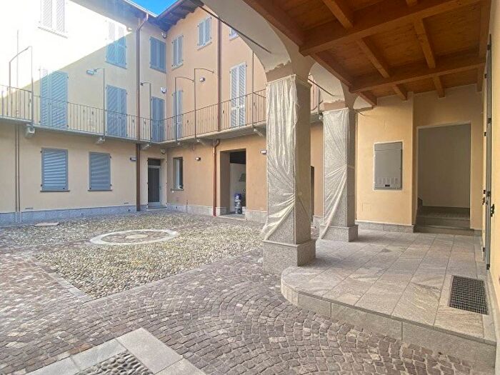 Appartamento quadrilocale in affitto in Via Castelfidardo, Centro Storico, Lodi