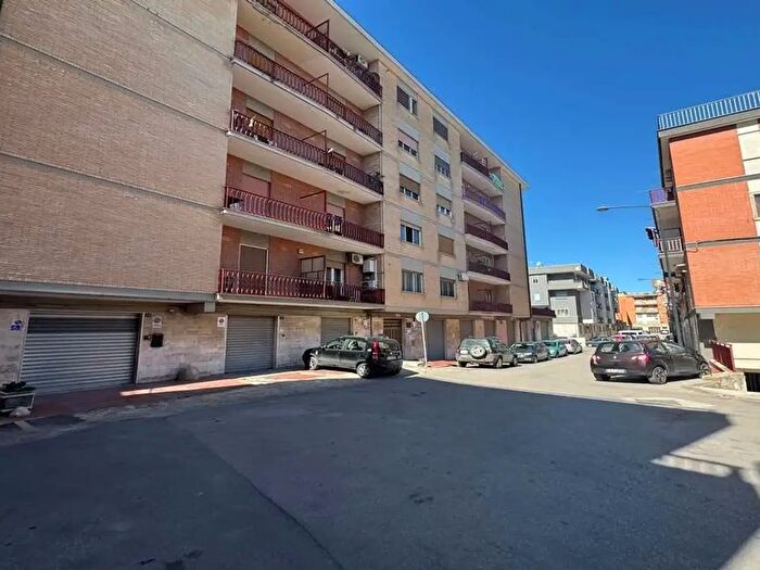 Appartamento trilocale in vendita in Lucera