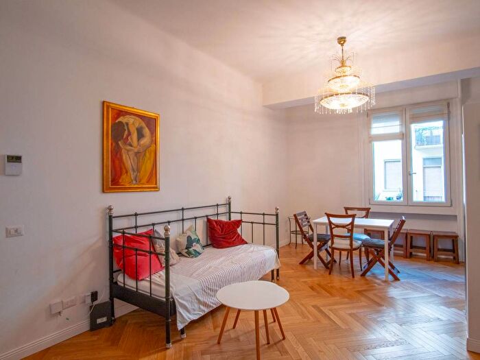 Appartamento bilocale in affitto in Via Fra Bartolomeo, Washington, Milano