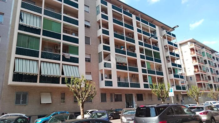 Appartamento bilocale in vendita in Via Luigi Caroli, Milano