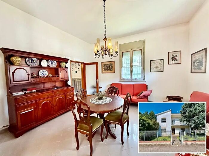 Casa quadrilocale in vendita in Via Roma, Alfonsine
