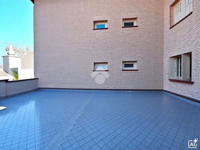 Appartamento trilocale in vendita in Via Salvioni, Bergamo