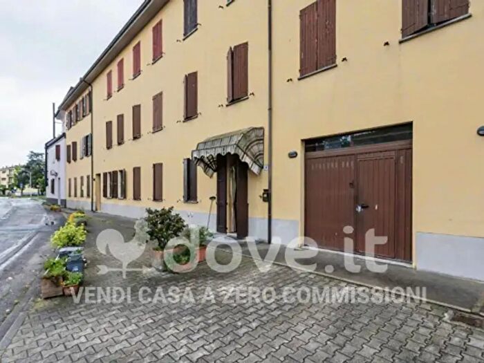 Casa trilocale in vendita in Via Botteghe, Castello DArgile