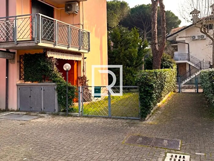 Appartamento trilocale in vendita in Viale dei Gelsi, Ravenna